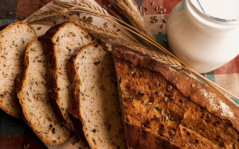 Existe una extensa cultura del pan en Alemania. Tanto es así que se han registrado más de 3.200 variedades de pan alemán. La cultura alemana sobre este alimento es tan extensa que se incluyó en 2014 como Patrimonio Inmaterial de la Unesco.